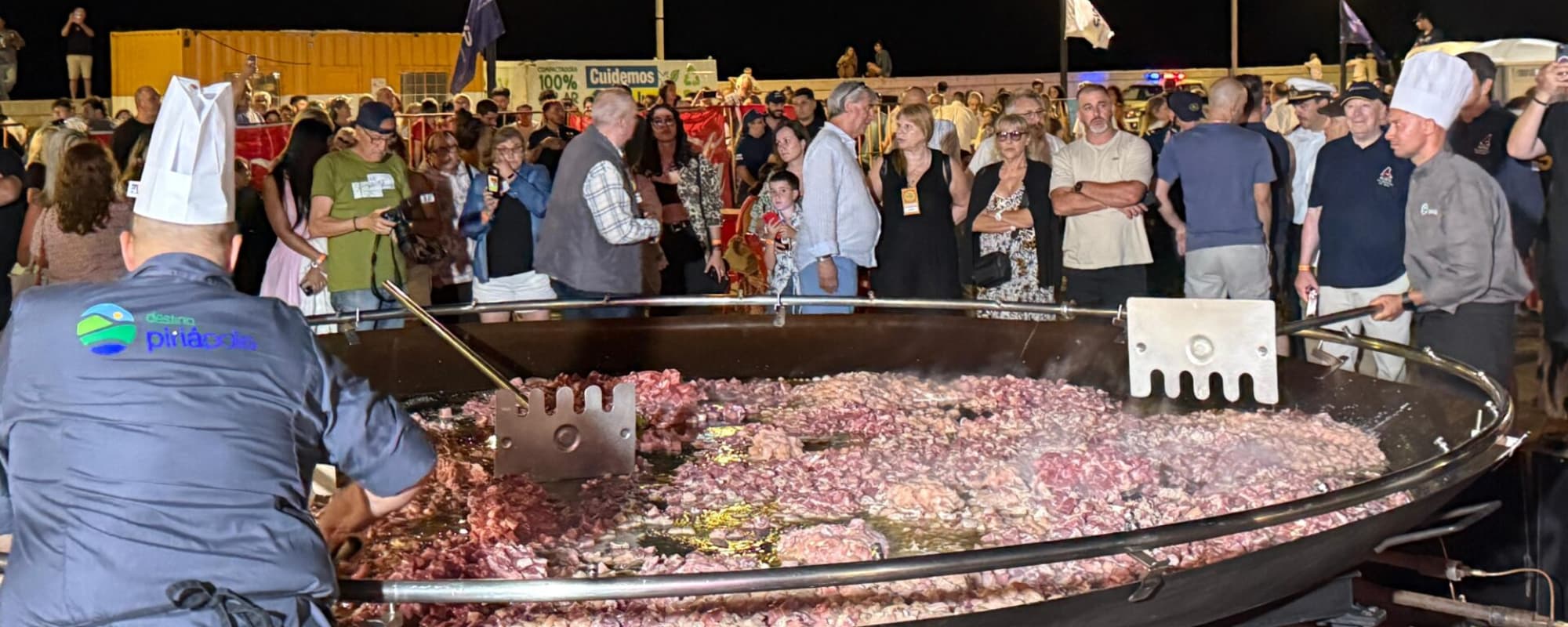 Qué Hacer en Piriápolis en Invierno, Festival de la Paella Gigante en Piriápolis